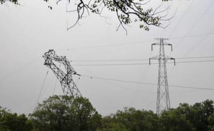 輸電線路桿塔傾斜在線監(jiān)測，做好輸電鐵塔“監(jiān)管員”